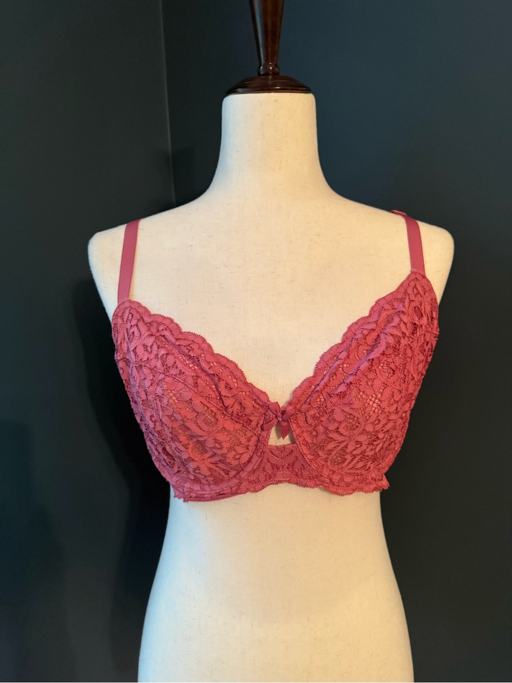 Victoria's Secret Lace Unlined Demi Underwire Bra 36DD